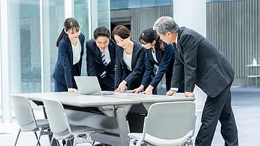 企業の会議の様子